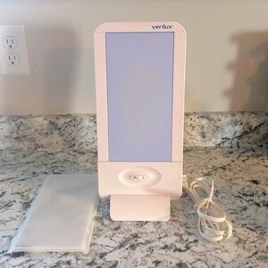 Verilux Happy Light Model V20 (Needs New Bulbs)